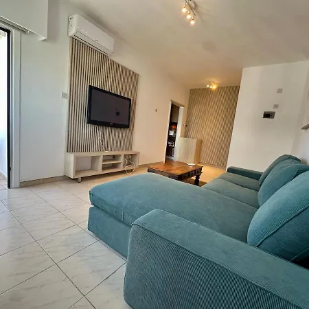 Seafront 1 Bedroom Flat Apartment *